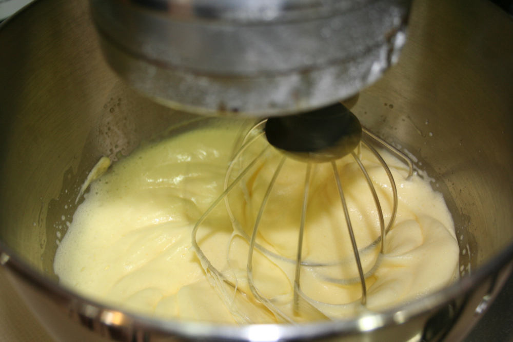 Making a Swiss Cake Roll
