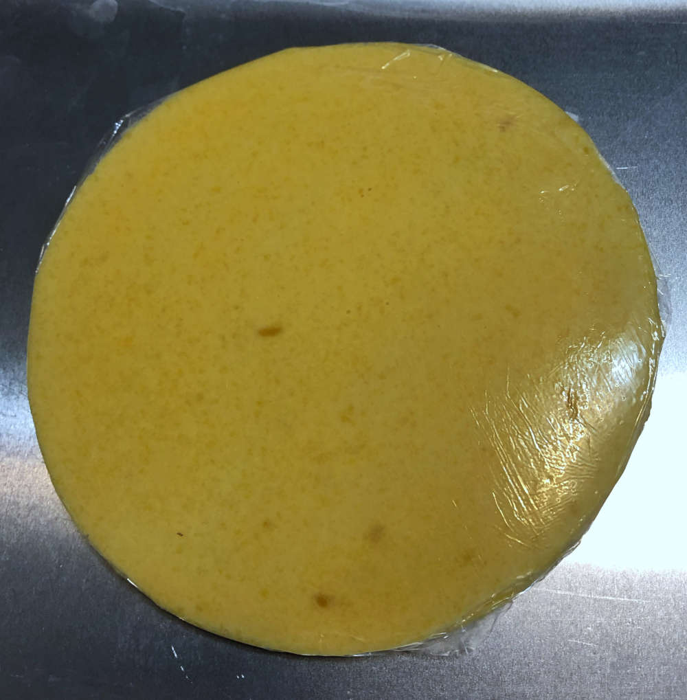 Frozen mango cremeux